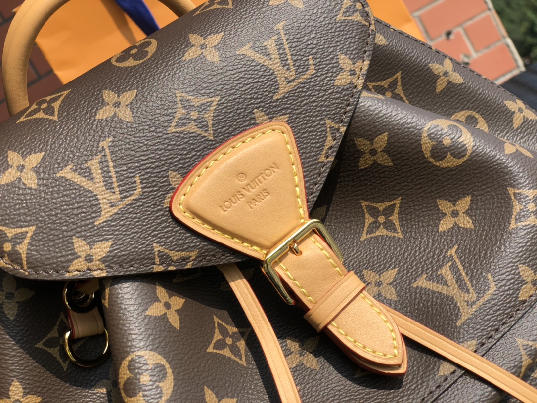 🌼 m45501尺寸27.5*33*14㎝ 正宗境外渠道好货供应！当红MONTSOURIS 小号双肩包现