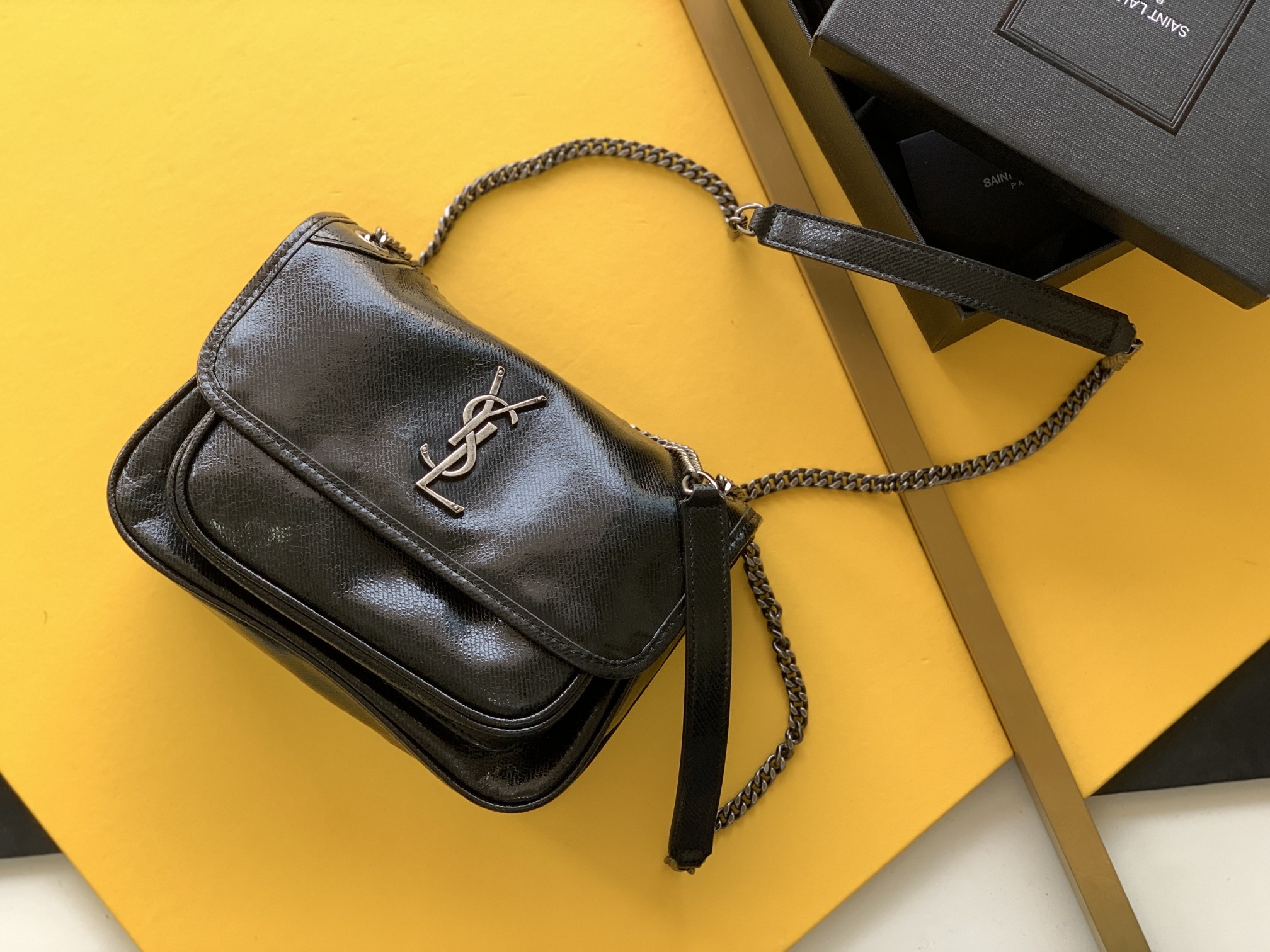 Textured Leather Cowhide Chain Flap Crossbody Bag
