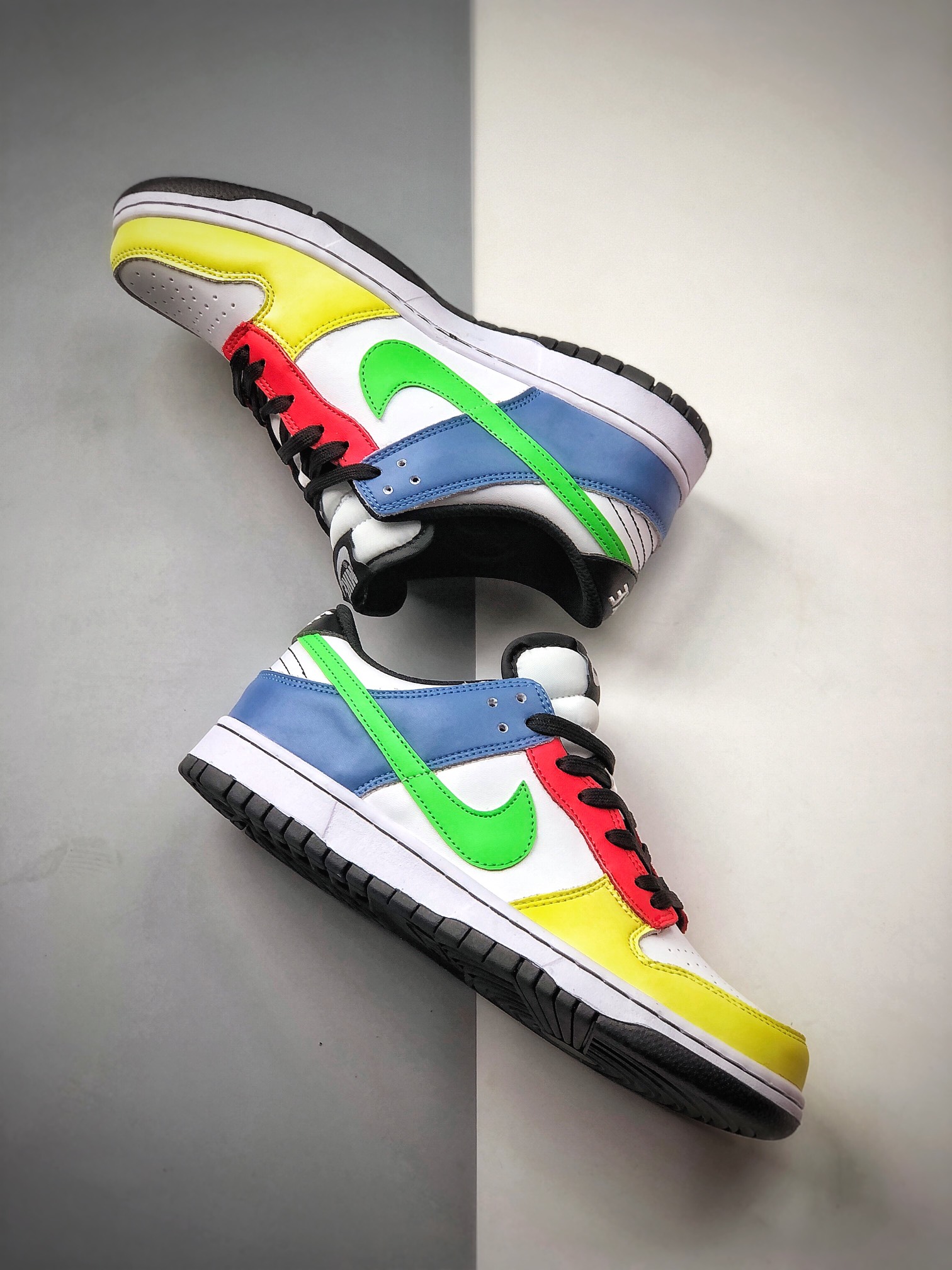 180  NIKE DUNIKE LOW  DD1503-106