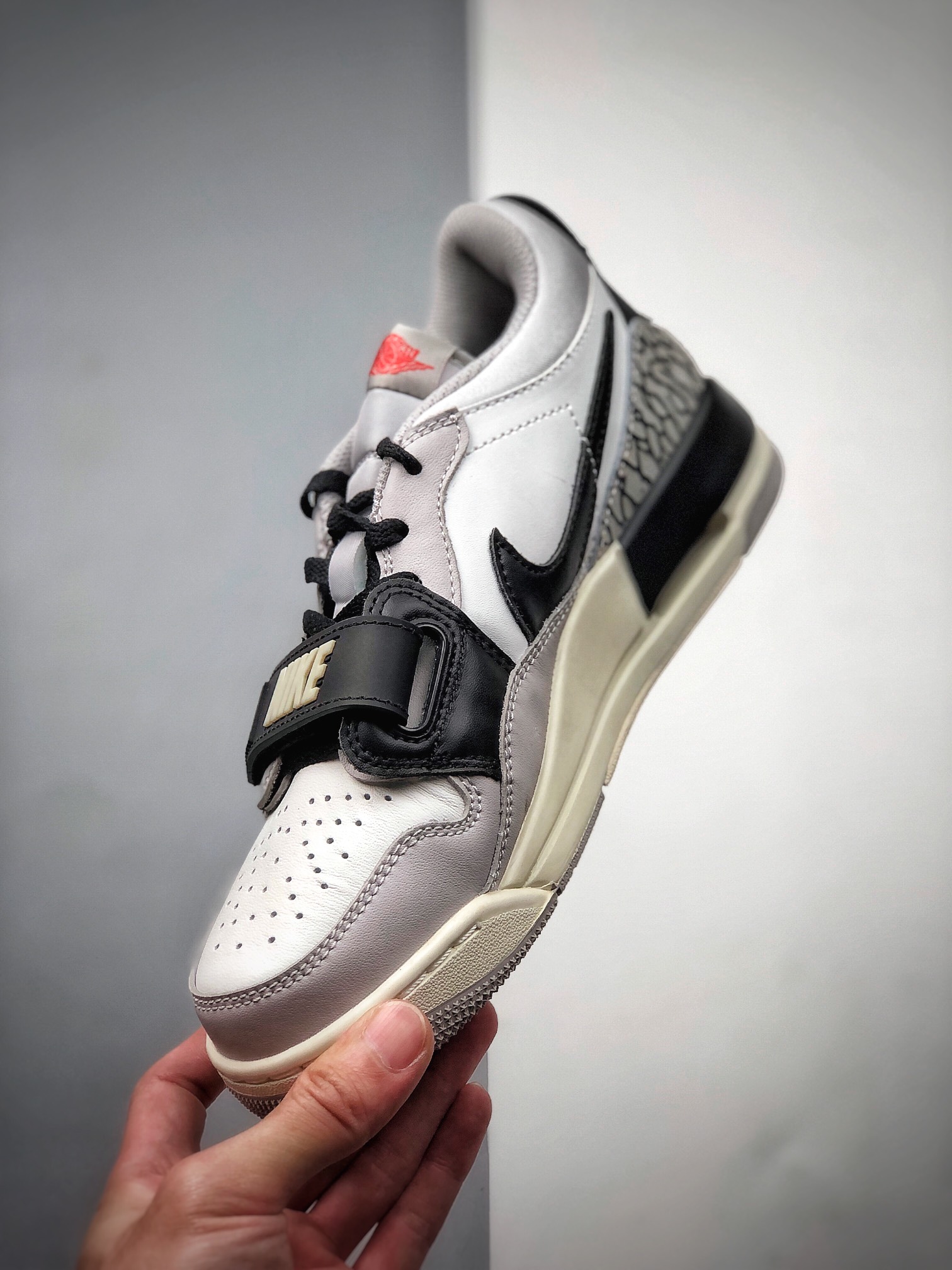 280  Air Jordan Legacy 312 Low AJ312 乔丹最强三合一混合版本低帮休闲运动篮球鞋CD7069-101