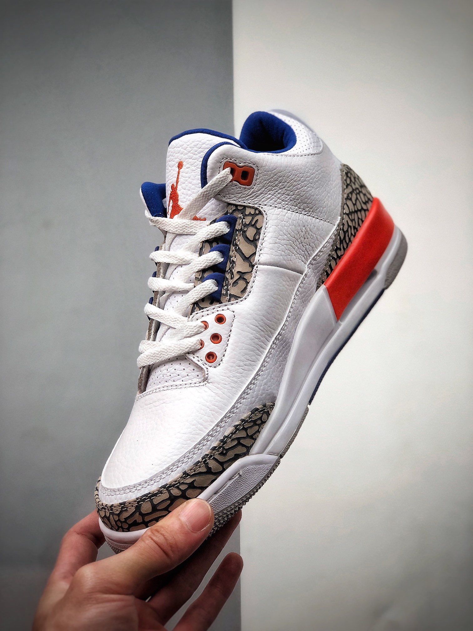 330  Air Jordan 3 Retro“Knicks”YAJ3 乔3尼克斯配色   136064-148