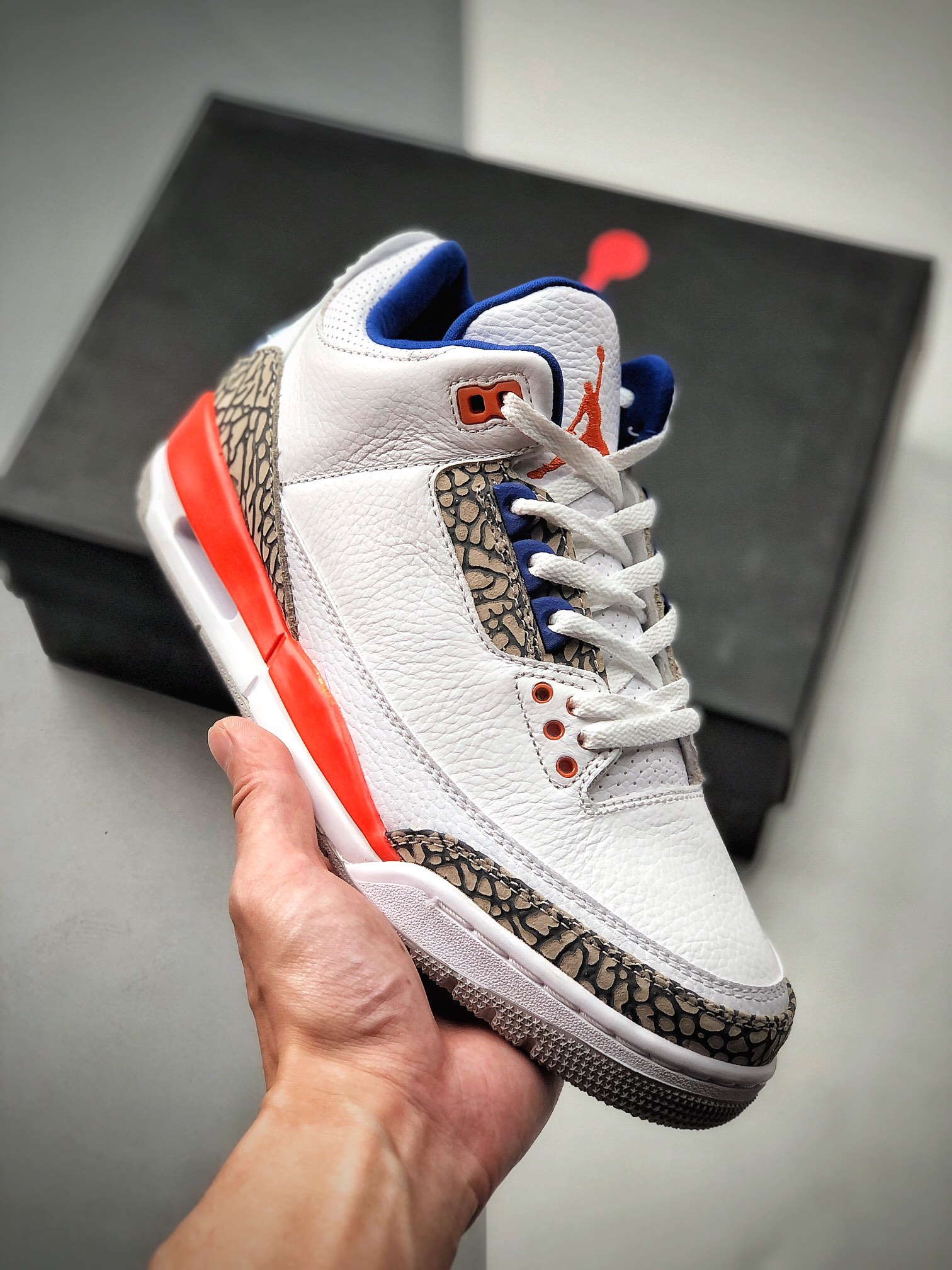 330  Air Jordan 3 Retro“Knicks”YAJ3 乔3尼克斯配色   136064-148
