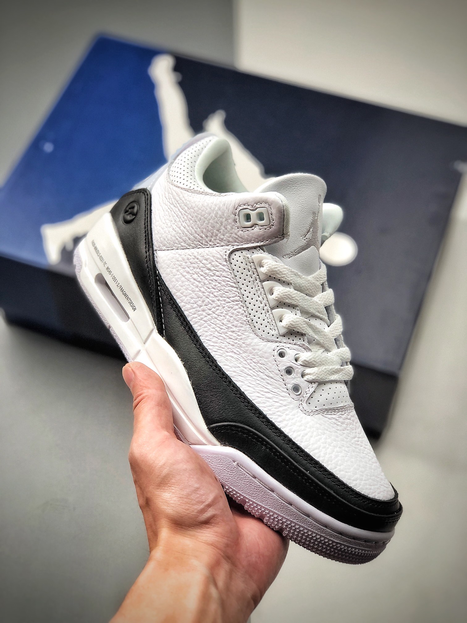 330  Fragment Design x Air Jordan 3 藤原浩 闪电联名 AJ3 乔丹3代 aj3  DA3595-100
