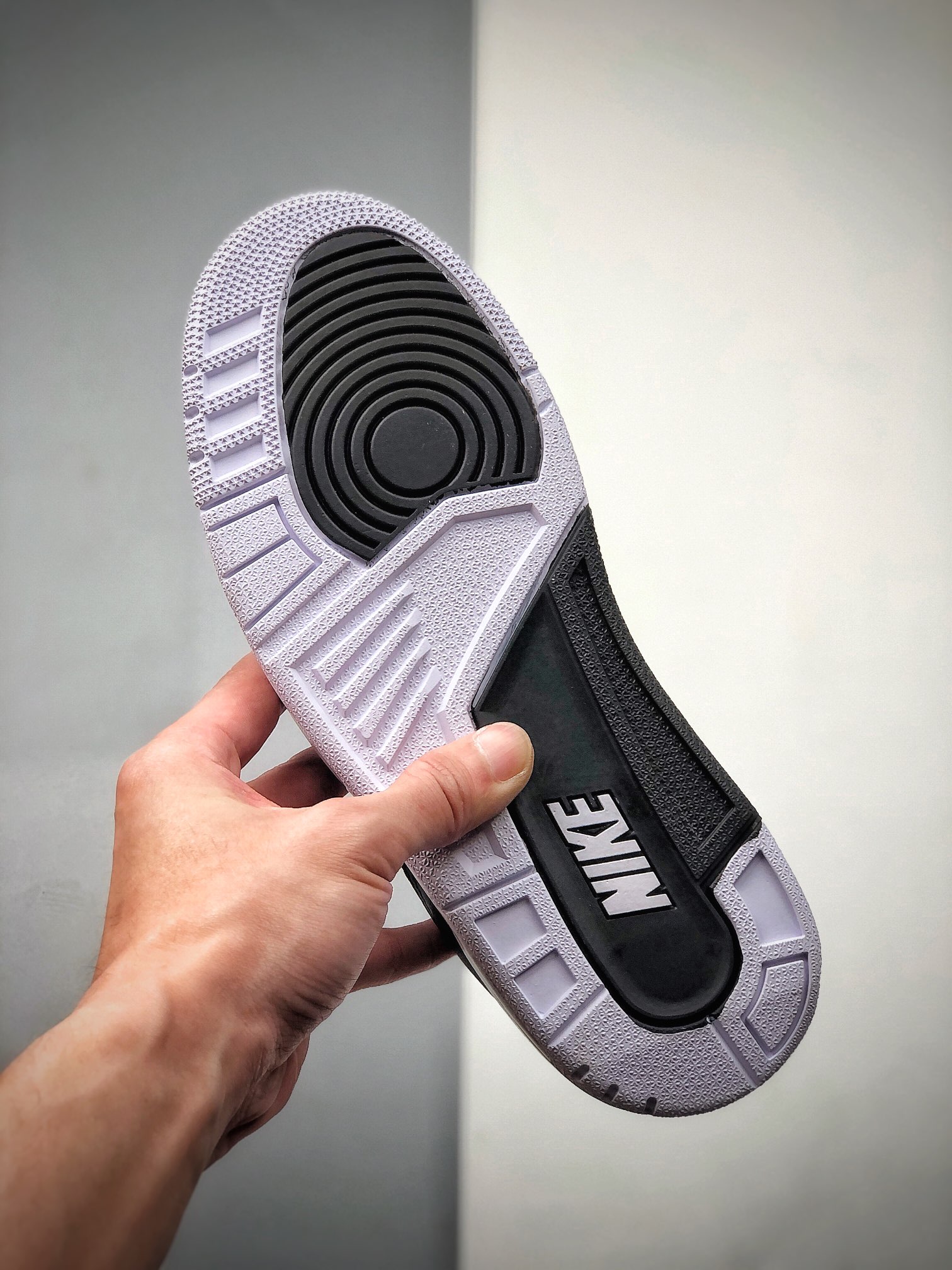 330  Fragment Design x Air Jordan 3 藤原浩 闪电联名 AJ3 乔丹3代 aj3  DA3595-100