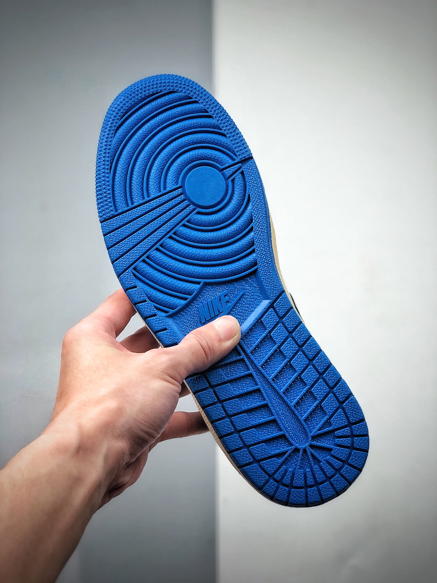 360  Air Jordan 1 Retro High OG 高帮 倒勾黑曜石DH3227-105