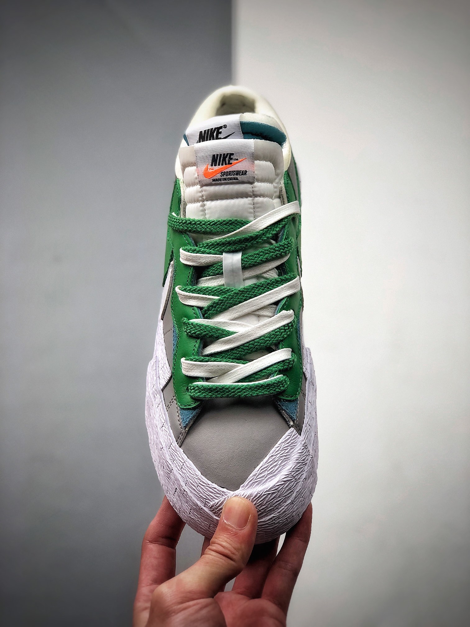 360 SACAI x Nike Blazer Low”MClassic Green”重叠设计前卫开拓者低帮百搭板鞋  DD1877-001