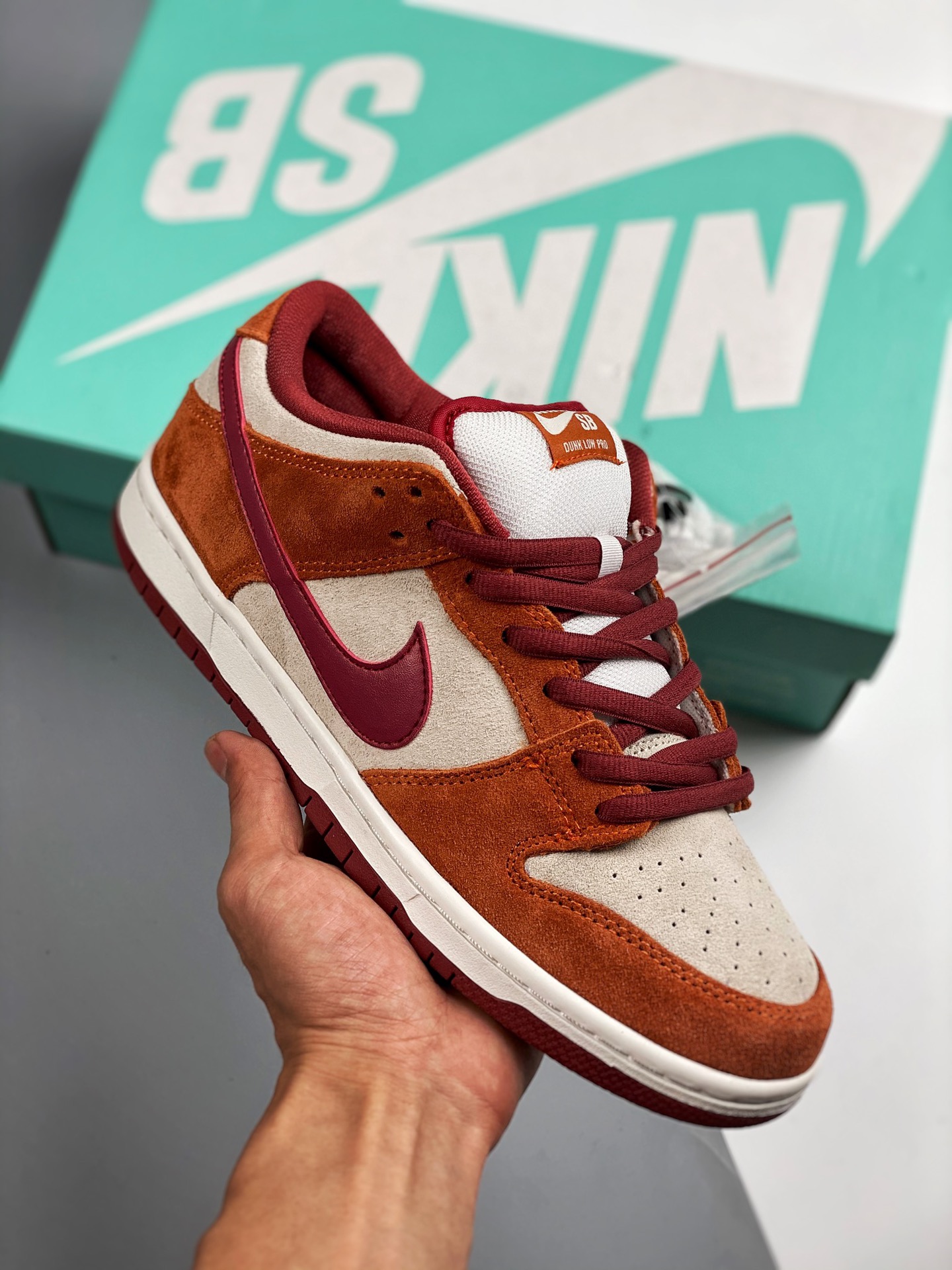 Nike SB Dunk Low Russet Cedar marrón con gancho rojo, producción original pura de fábrica grande #etiqueta tejida de fá…