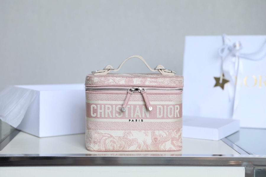 Dior Handbags Cosmetic Bags Pink Embroidery Vanity