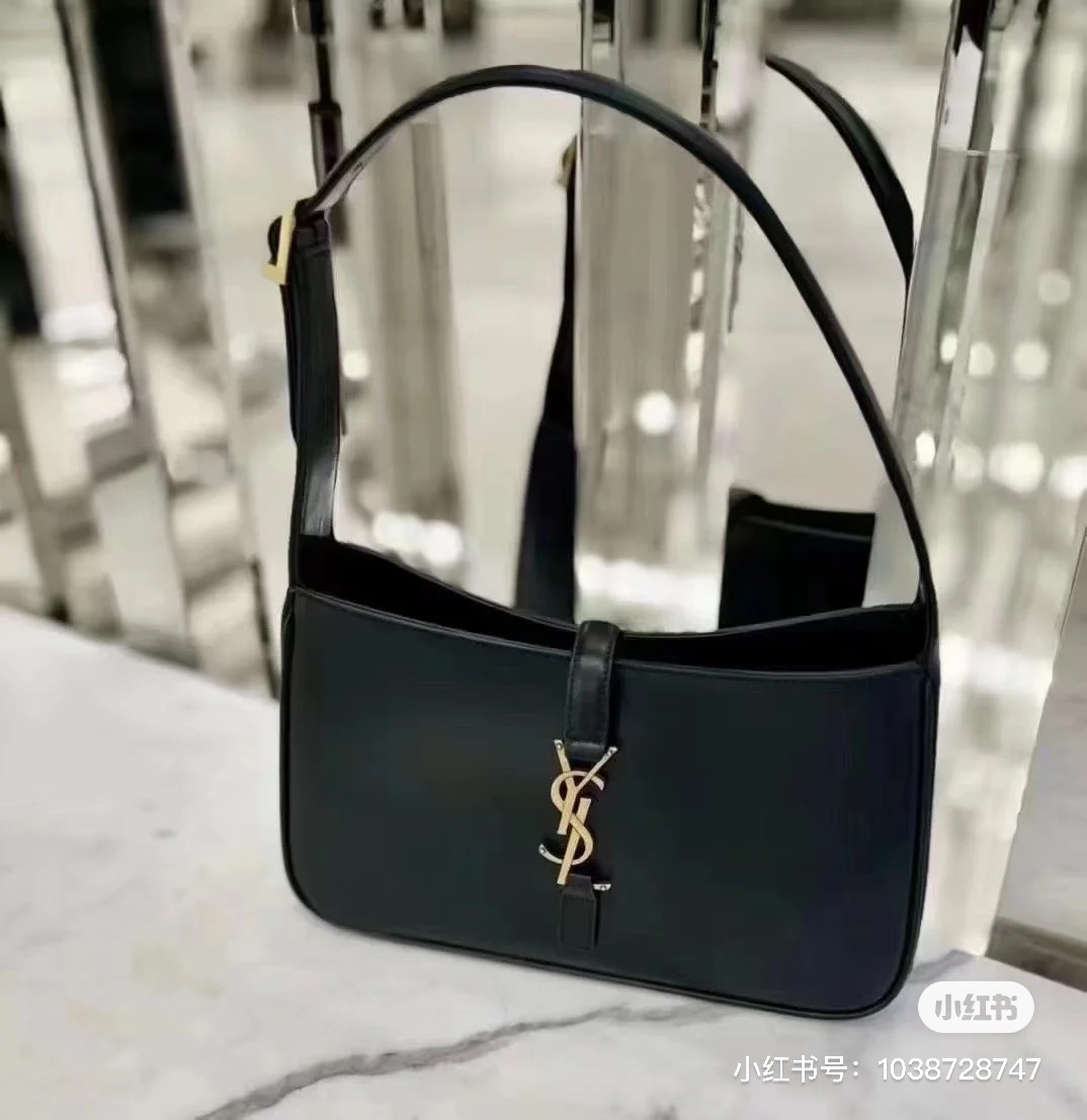 Saint laurent Ysl LE 5 À 7 平纹腋下包 657228黑色