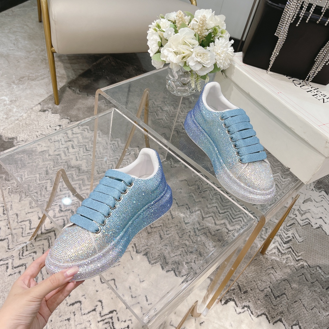 Alexander McQueen Crystal Embellished Gradient Sneakers - Stylish & Unique 4 a1618679795302 0138