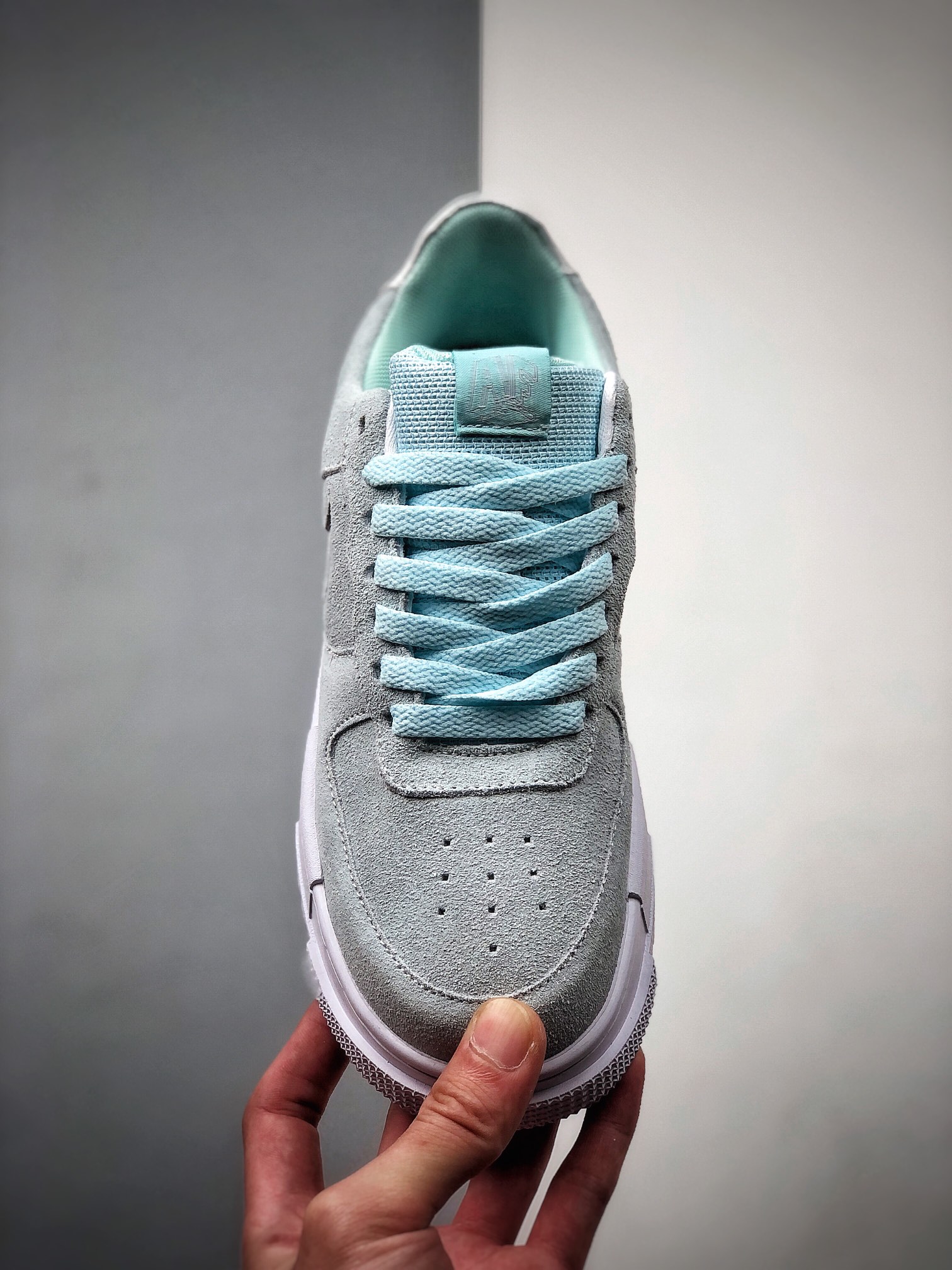 200 NIKE FORCE空军一号运动休闲板鞋   DH3855-400