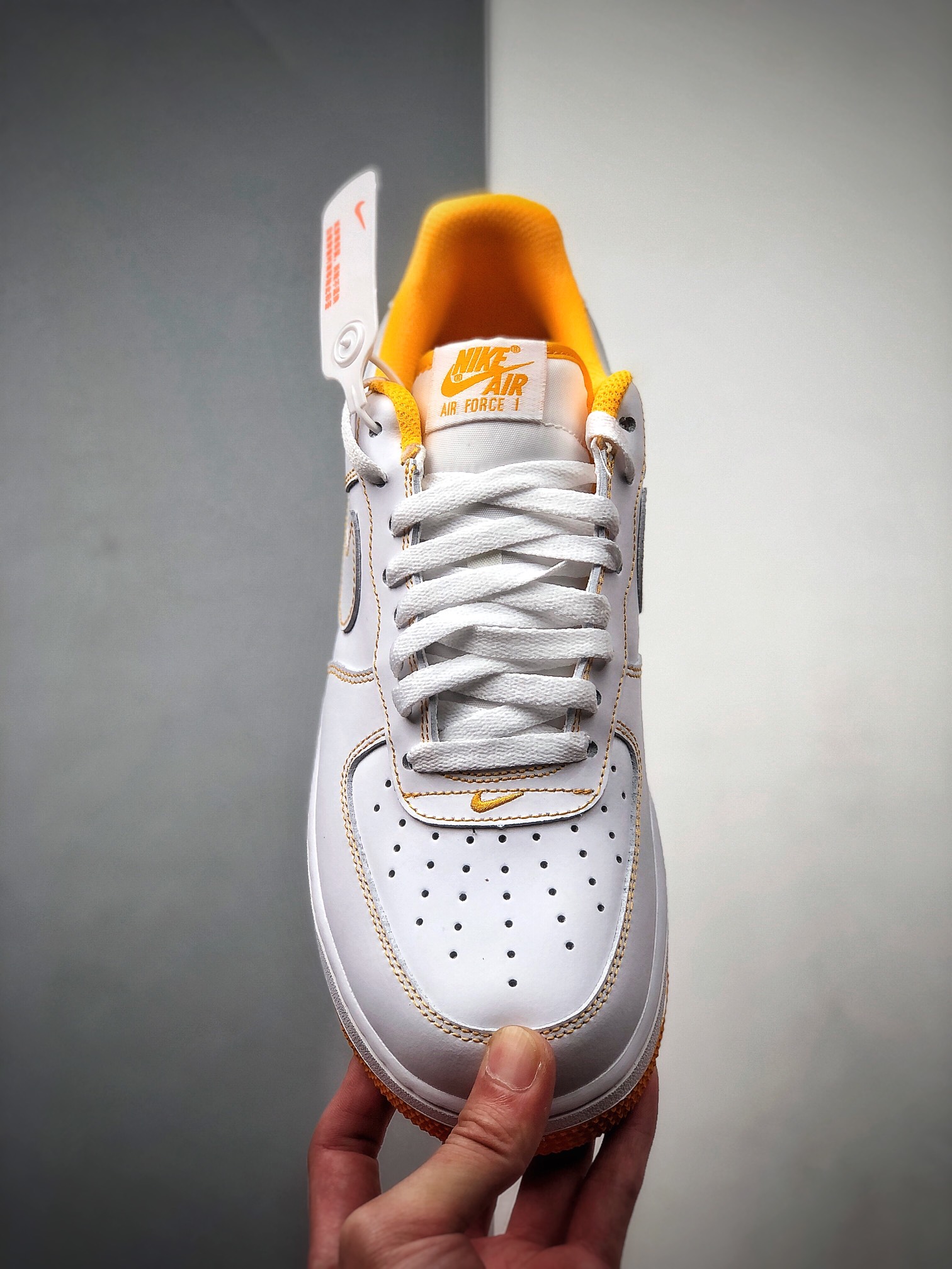 200 NIKE FORCE空军一号运动休闲板鞋   CV1724-102
