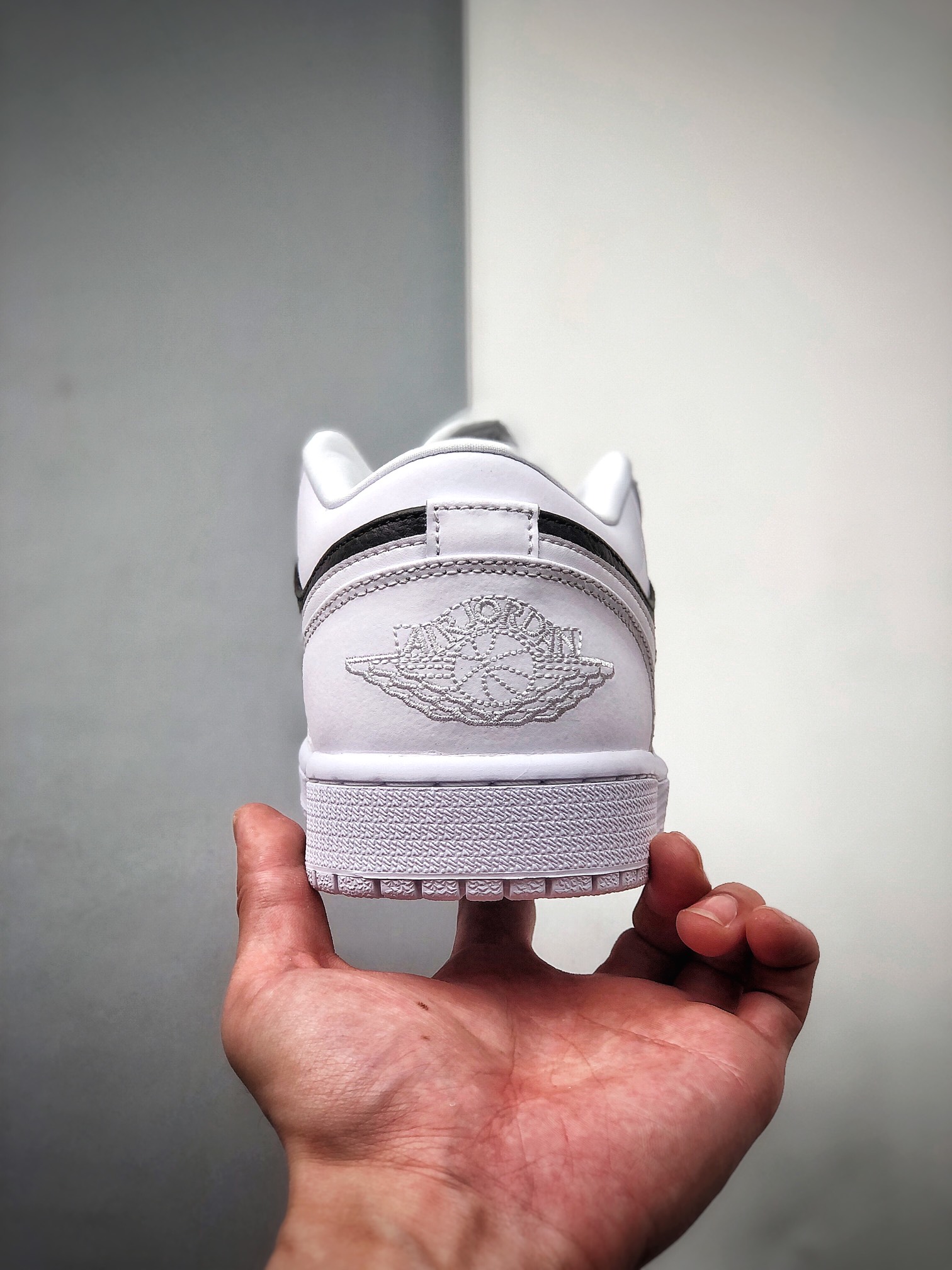 200  Air Jordan 1 Low ”Panda” 低帮 黑白熊猫 AJ1 乔丹1代DC0774-100