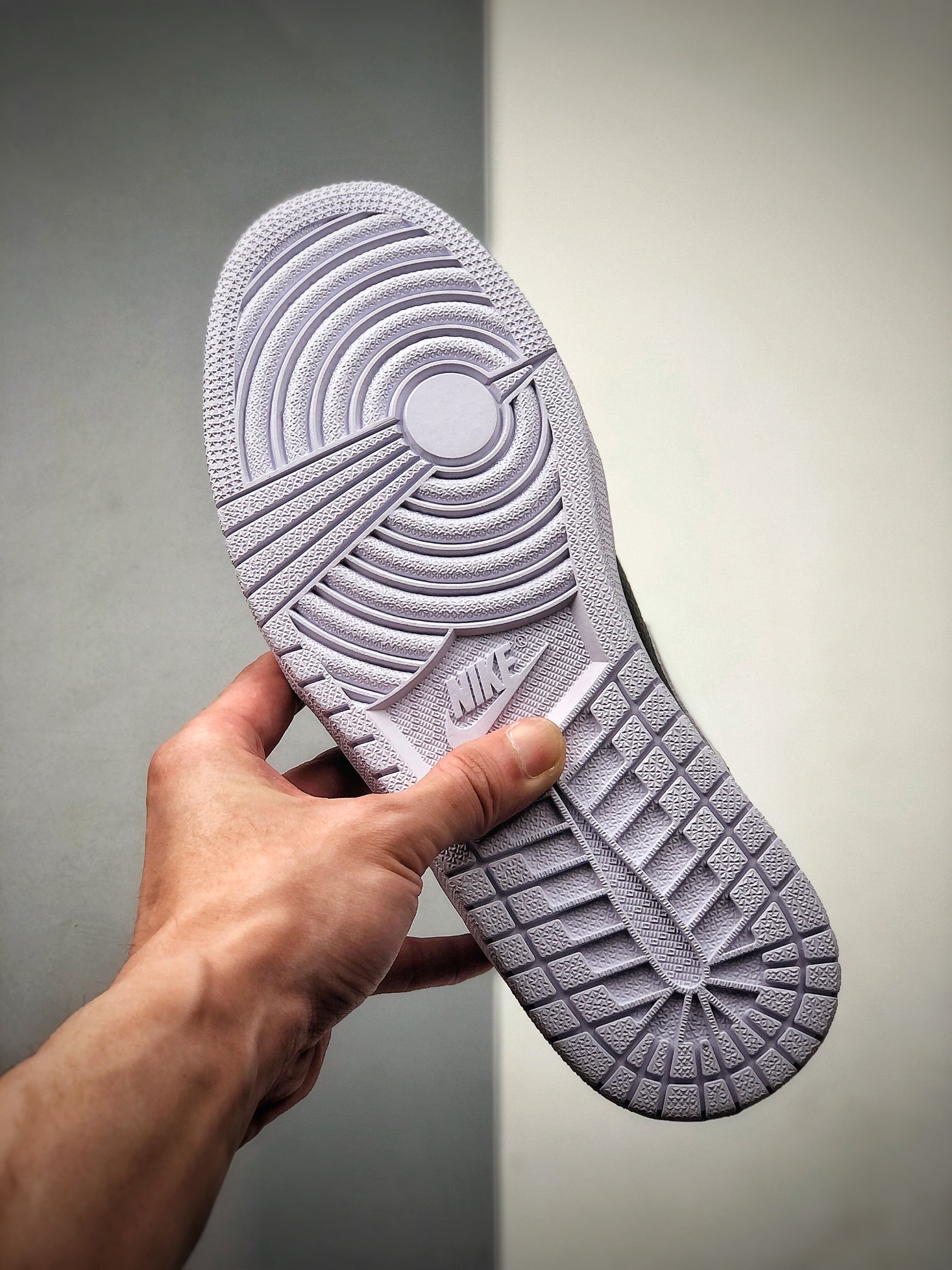 200  Air Jordan 1 Low ”Panda” 低帮 黑白熊猫 AJ1 乔丹1代DC0774-100
