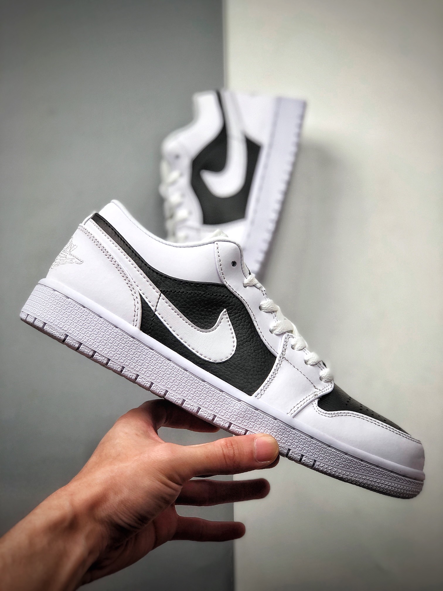 200  Air Jordan 1 Low ”Panda” 低帮 黑白熊猫 AJ1 乔丹1代DC0774-100