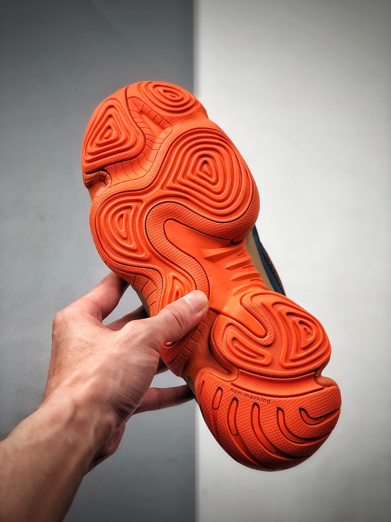 300  Yz Desert Rat 500“Blush”侃爷椰子 真标原盒 GZ5541