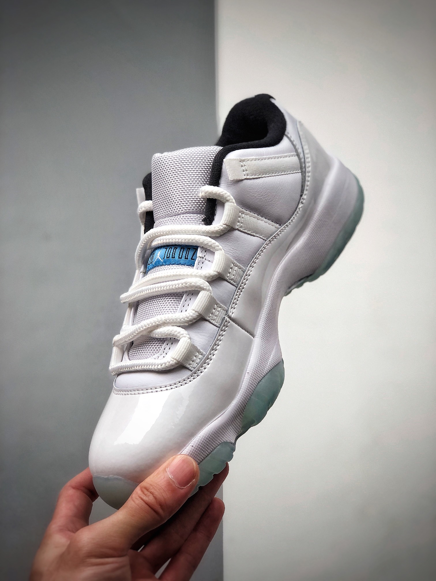 420  Air Jordan 11 Retro Low  ”Legend Blue” AJ11乔11 传奇蓝 低帮男子文化篮球鞋  AV2187-117