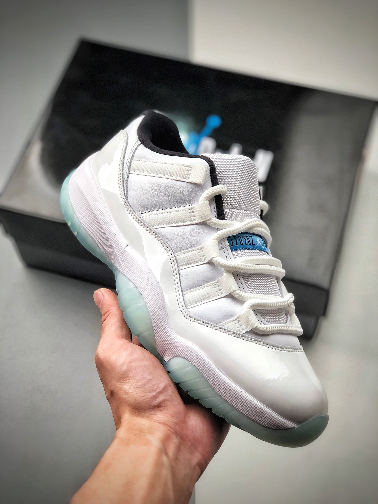 420  Air Jordan 11 Retro Low  ”Legend Blue” AJ11乔11 传奇蓝 低帮男子文化篮球鞋  AV2187-117