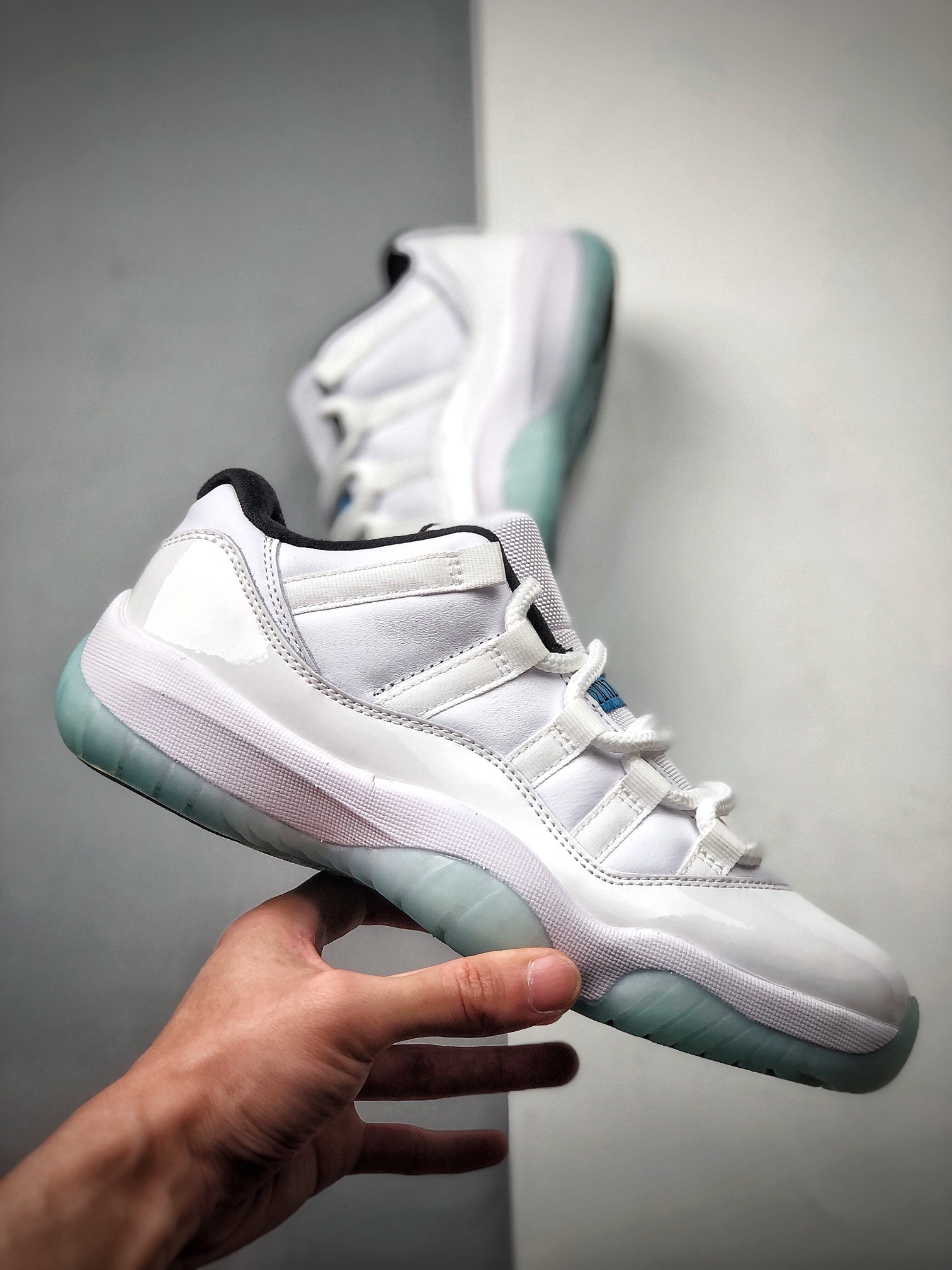 420  Air Jordan 11 Retro Low  ”Legend Blue” AJ11乔11 传奇蓝 低帮男子文化篮球鞋  AV2187-117