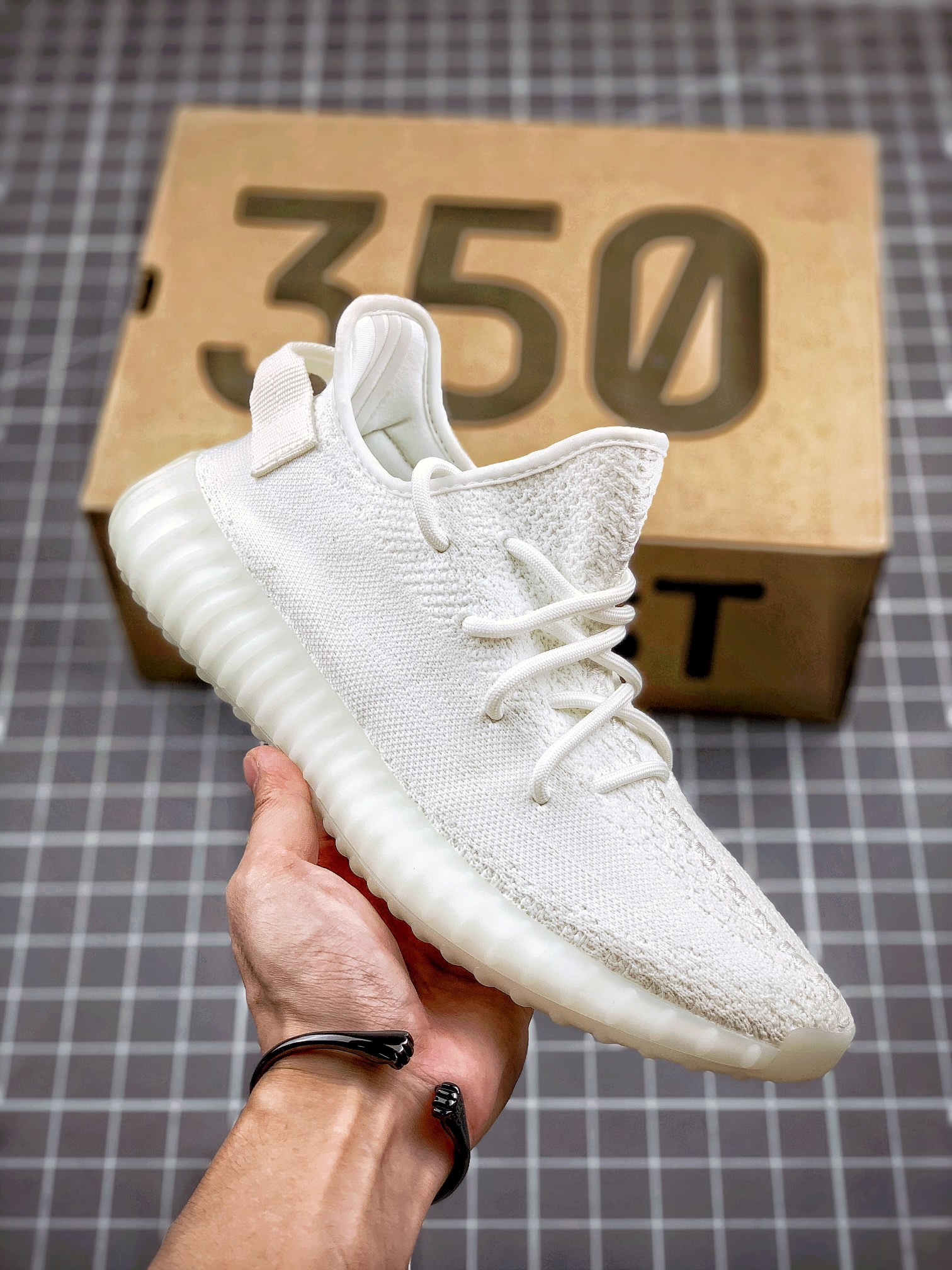 Yeezy 350 Boost V2 blanco puro helado, pedido designado por clientes de comercio exterior. Original puro 1.0 …