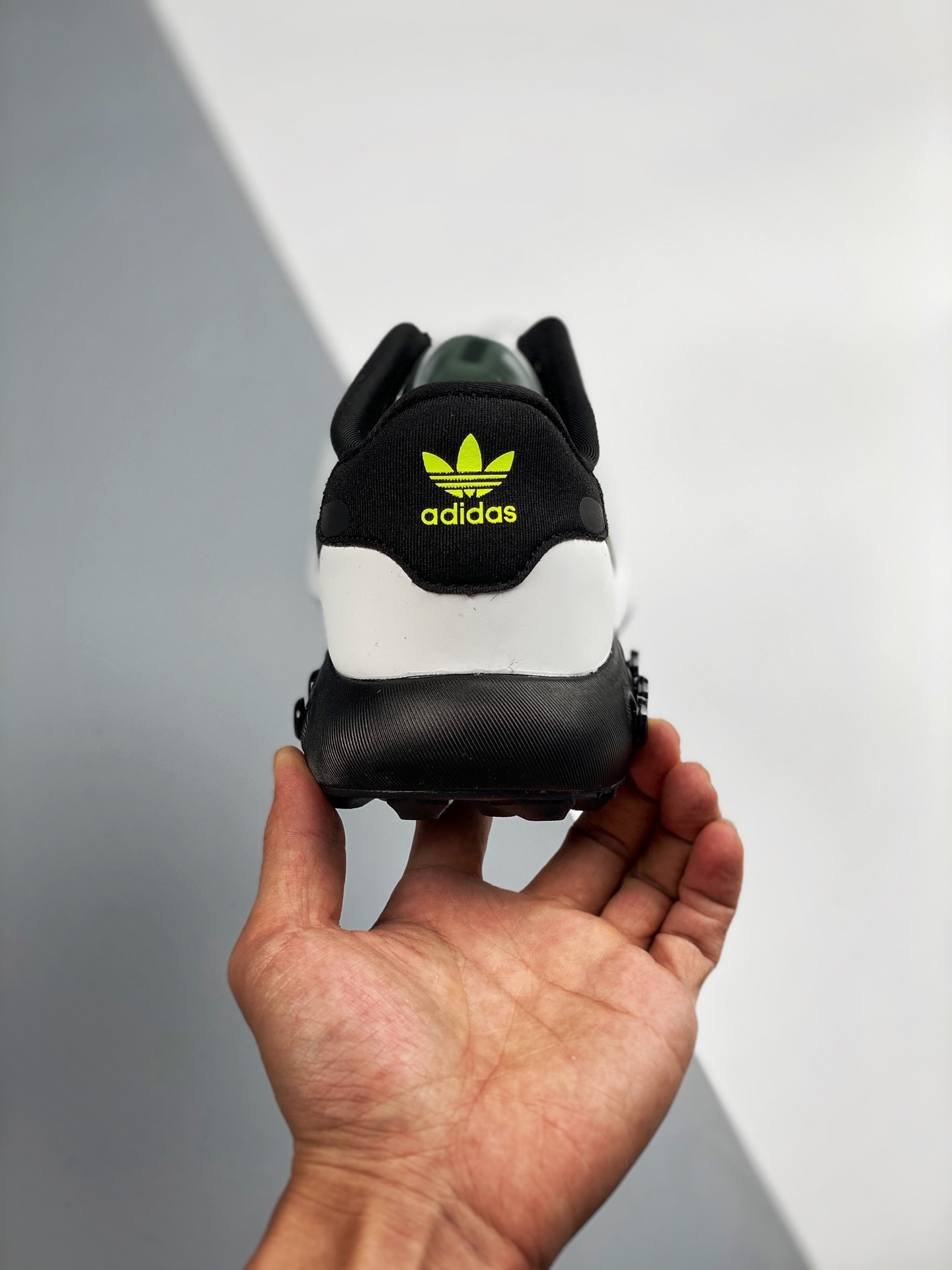 Miniatura 8