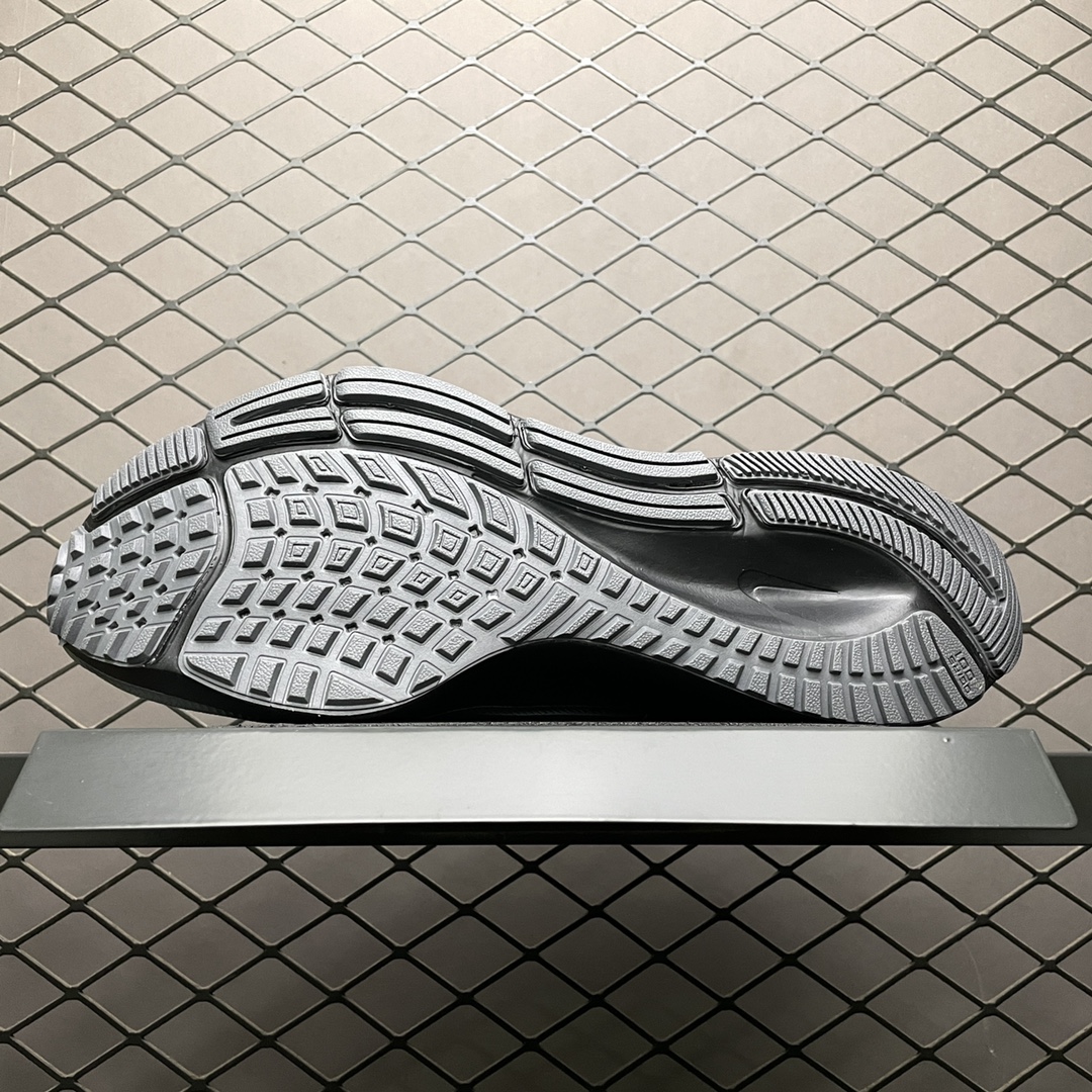 200 Nike Zoom Pegasus 37 登月37代 超轻网面透气跑步鞋 DA4662-001