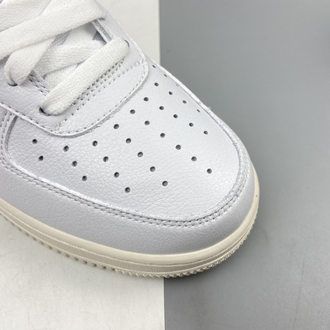 P200   NK Air Force 1“ Valentine’s Day”空军一号白红情人节 DD7117-100