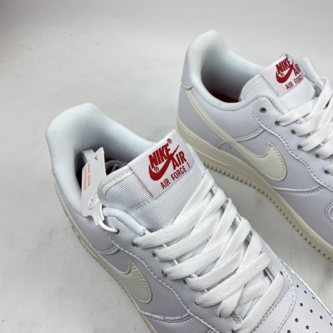 P200   NK Air Force 1“ Valentine’s Day”空军一号白红情人节 DD7117-100