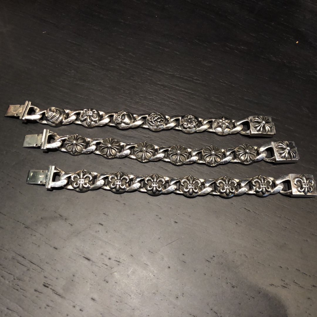Chrome Hearts 𝐂𝐡𝐫𝐨𝐦𝐞 𝐡𝐞𝐚𝐫𝐭𝐬 克罗心童军花/十字架粗手链