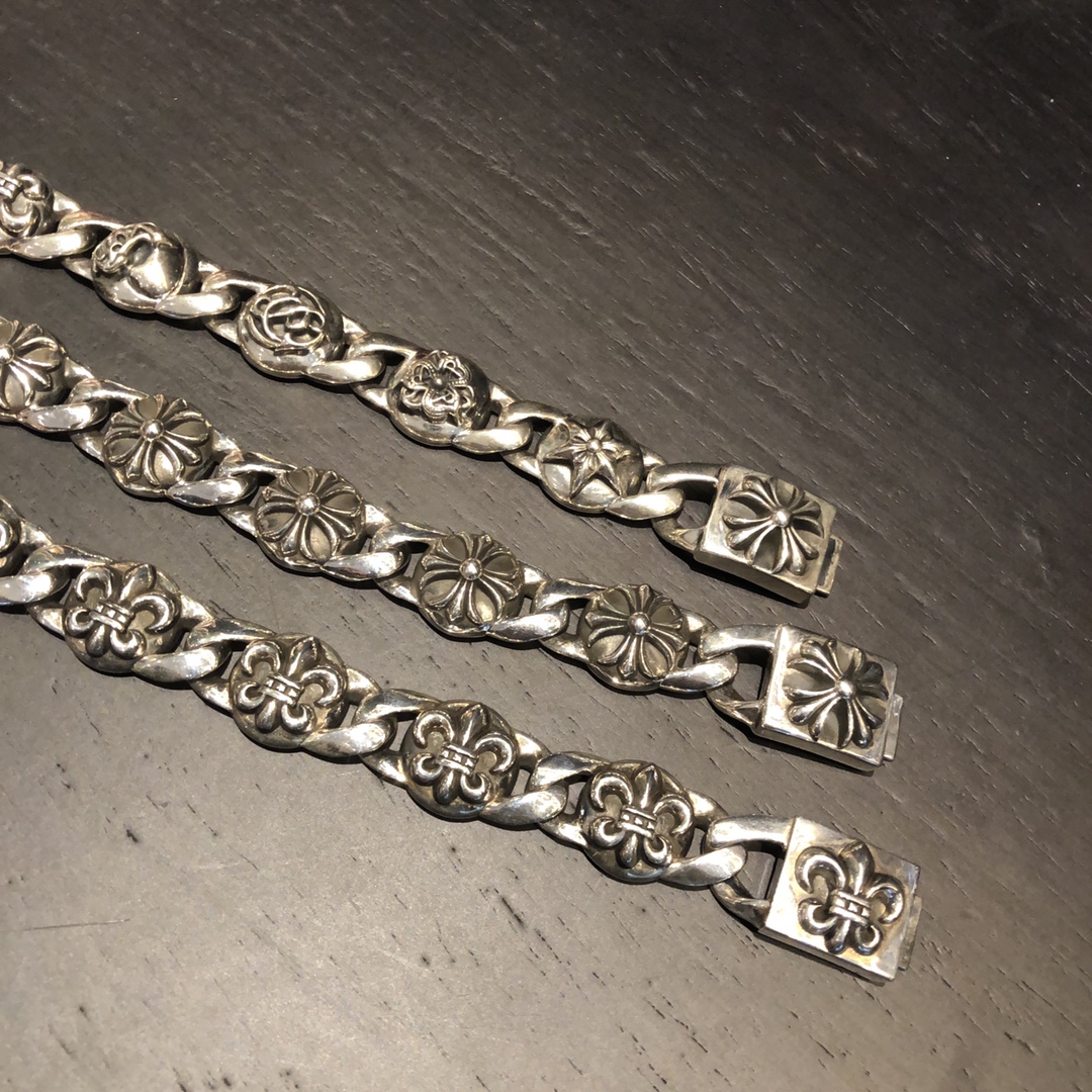 Chrome Hearts 𝐂𝐡𝐫𝐨𝐦𝐞 𝐡𝐞𝐚𝐫𝐭𝐬 克罗心童军花/十字架粗手链