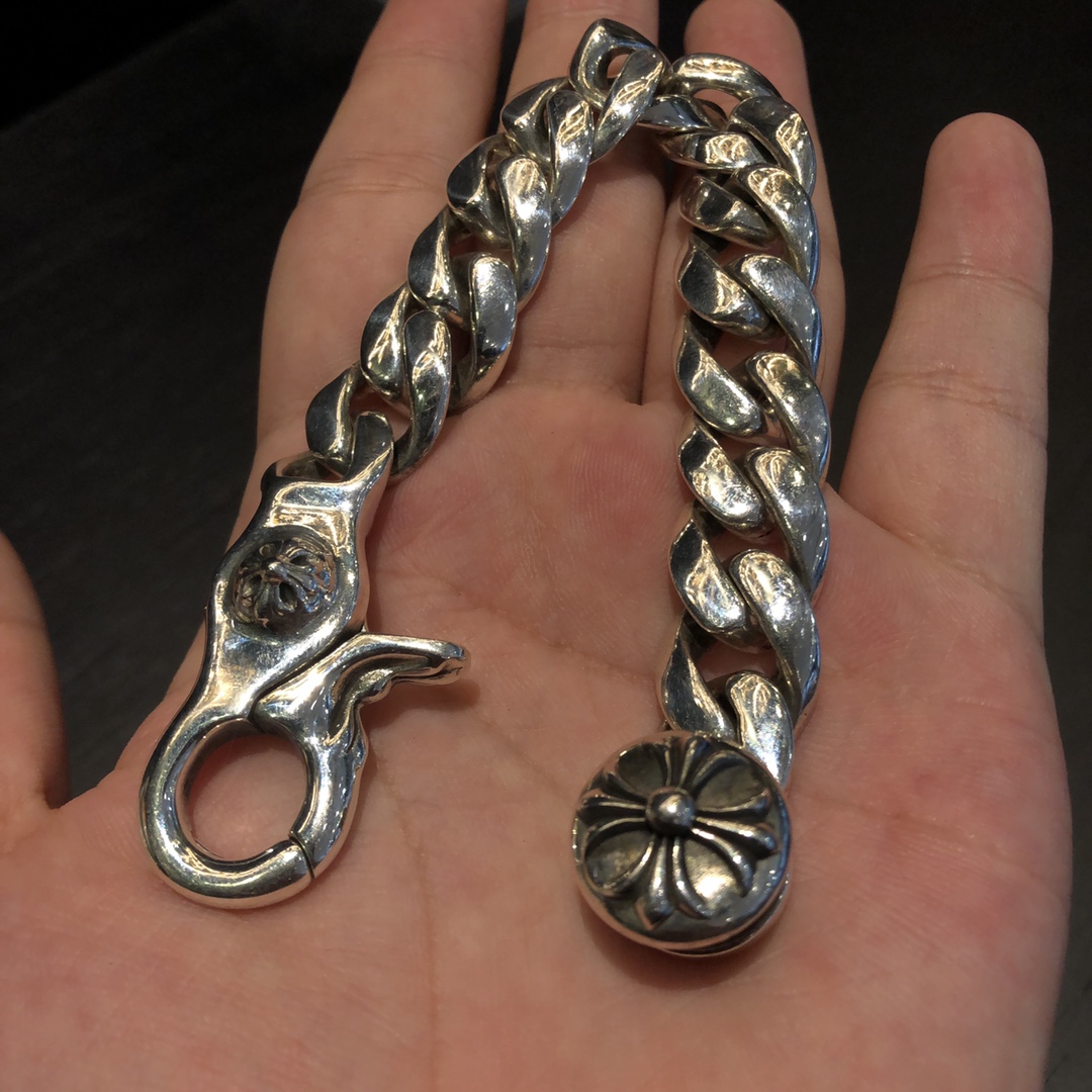 Chrome Hearts 𝐂𝐡𝐫𝐨𝐦𝐞 𝐡𝐞𝐚𝐫𝐭𝐬 克罗心十字架粗手链