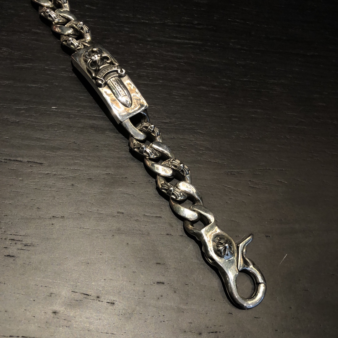 Chrome Hearts 𝐂𝐡𝐫𝐨𝐦𝐞 𝐡𝐞𝐚𝐫𝐭𝐬 克罗心宝剑粗手链