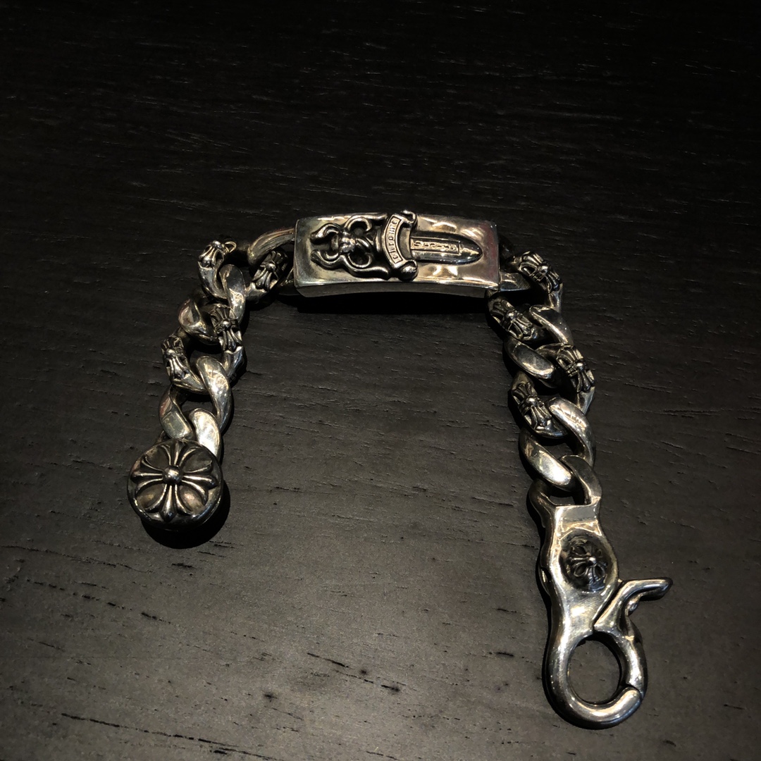 Chrome Hearts 𝐂𝐡𝐫𝐨𝐦𝐞 𝐡𝐞𝐚𝐫𝐭𝐬 克罗心宝剑粗手链