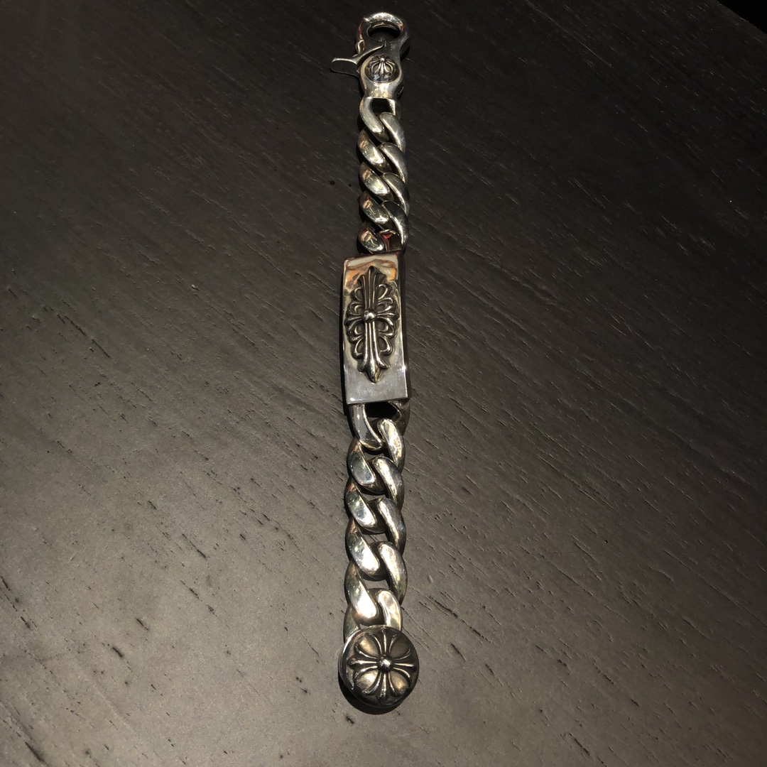 Chrome Hearts 𝐂𝐡𝐫𝐨𝐦𝐞 𝐡𝐞𝐚𝐫𝐭𝐬 克罗心十字架粗手链