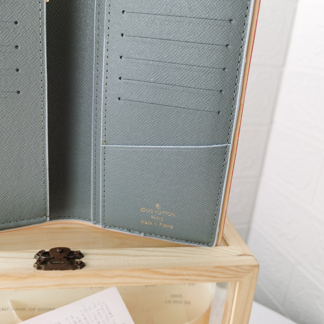 ルイ・ヴィトン Brazza 財布 モノグラムチタニウム