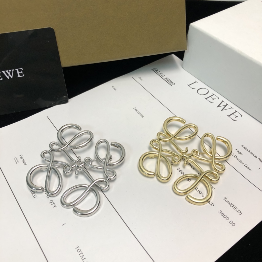 NO:279953,LOEWE Boom Brooch Hair Accessories, Hairpins, Loewe, loewe, brooch, breastpin, hairpins19860909LOEWE罗意威爆款胸针发饰,发夹,loewe,loewe,brooch，breastpin,hairpins,accessory