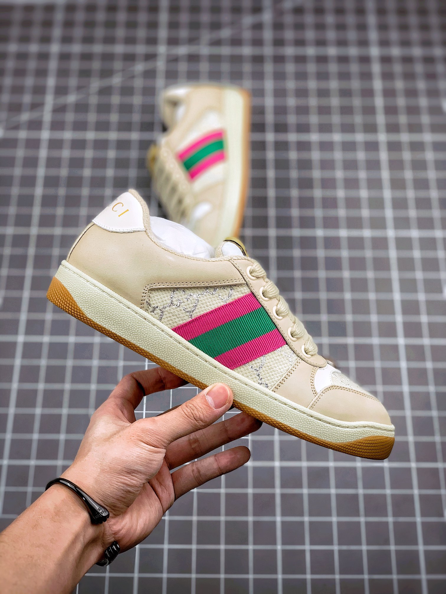 550  Gucci Distressed Screener sneaker古驰小脏鞋系列