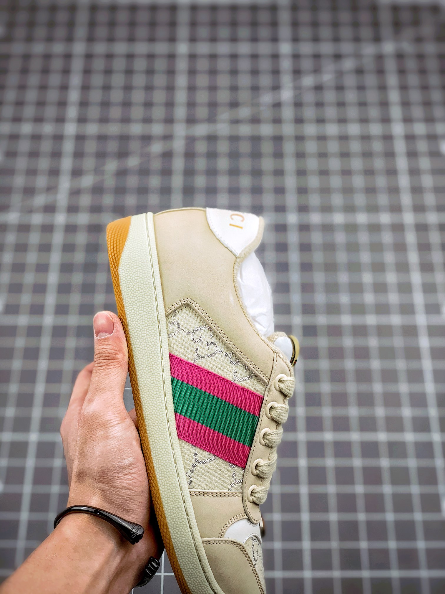 550  Gucci Distressed Screener sneaker古驰小脏鞋系列