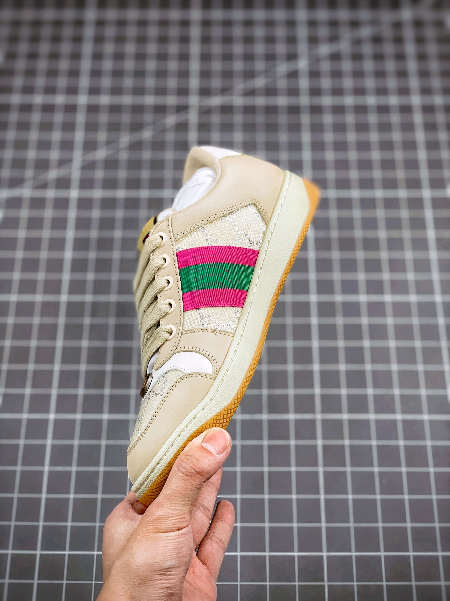 550  Gucci Distressed Screener sneaker古驰小脏鞋系列