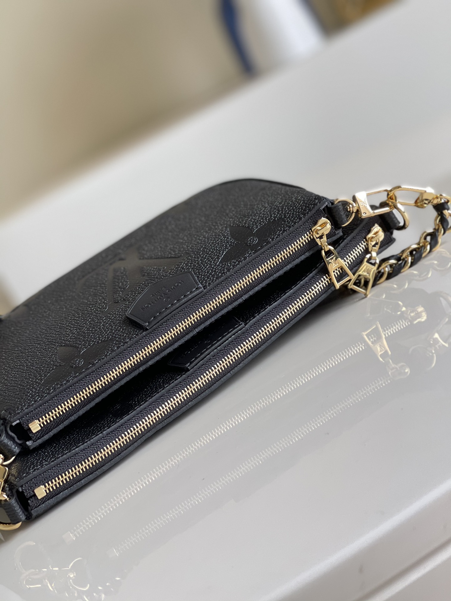 Louis Vuitton Haute Couture Classic Luxury Handbag Shoulder Crossbody 6