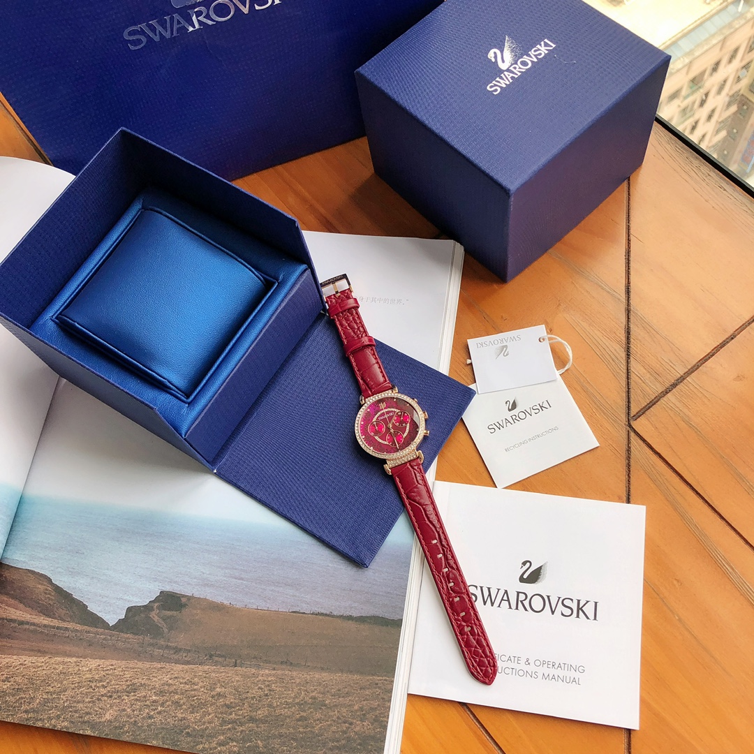 Часы Swarovski