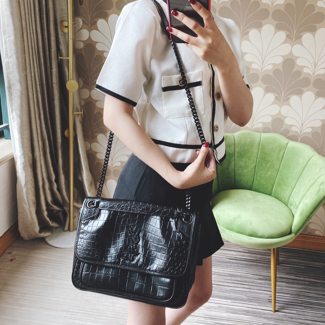 Louis Vuitton Haute Couture Classic Luxury Handbag Shoulder Crossbody 6