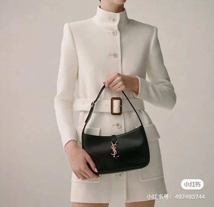 Saint laurent Ysl LE 5 À 7 平纹腋下包 657228黑色