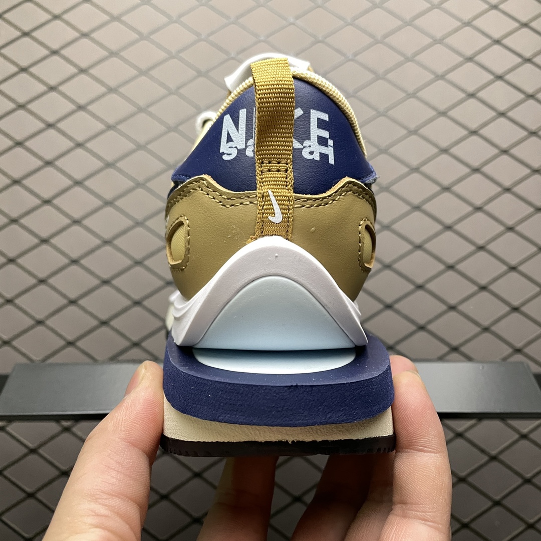 280 Sacai X Nike Vaporwaffle 华夫三代3.0 走秀 重磅联名合作款 DD1875-200