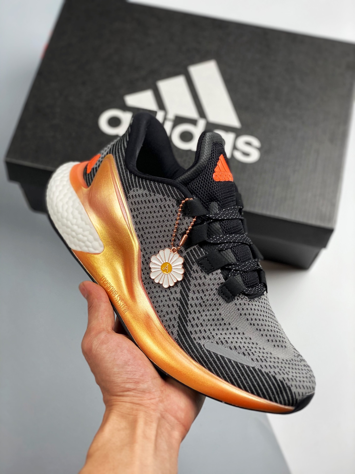 adidas Lava Boost zapatillas de running casuales de la serie Alpha Volcano Popcorn, material de amortiguación de espuma…
