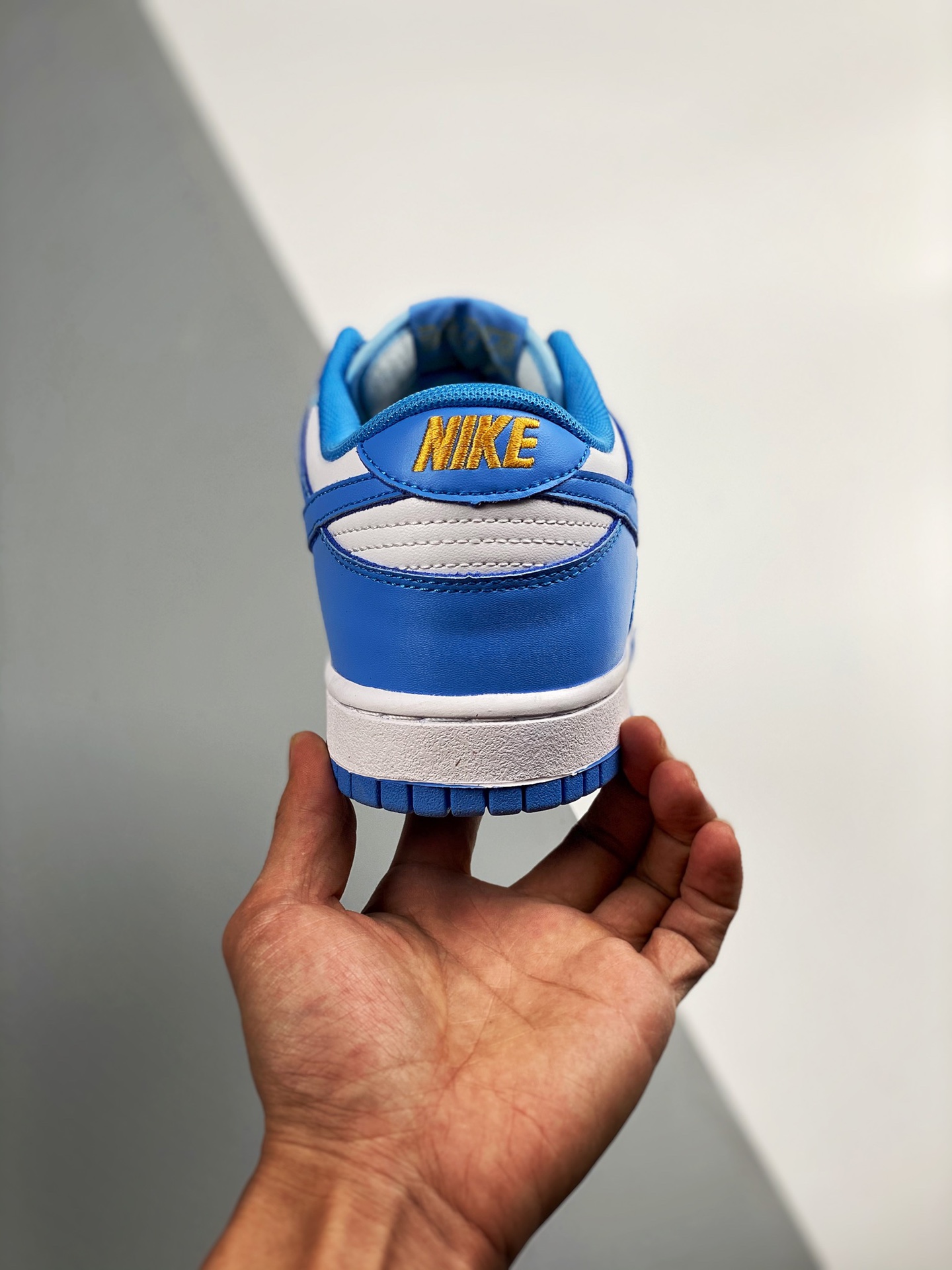 Miniatura 8