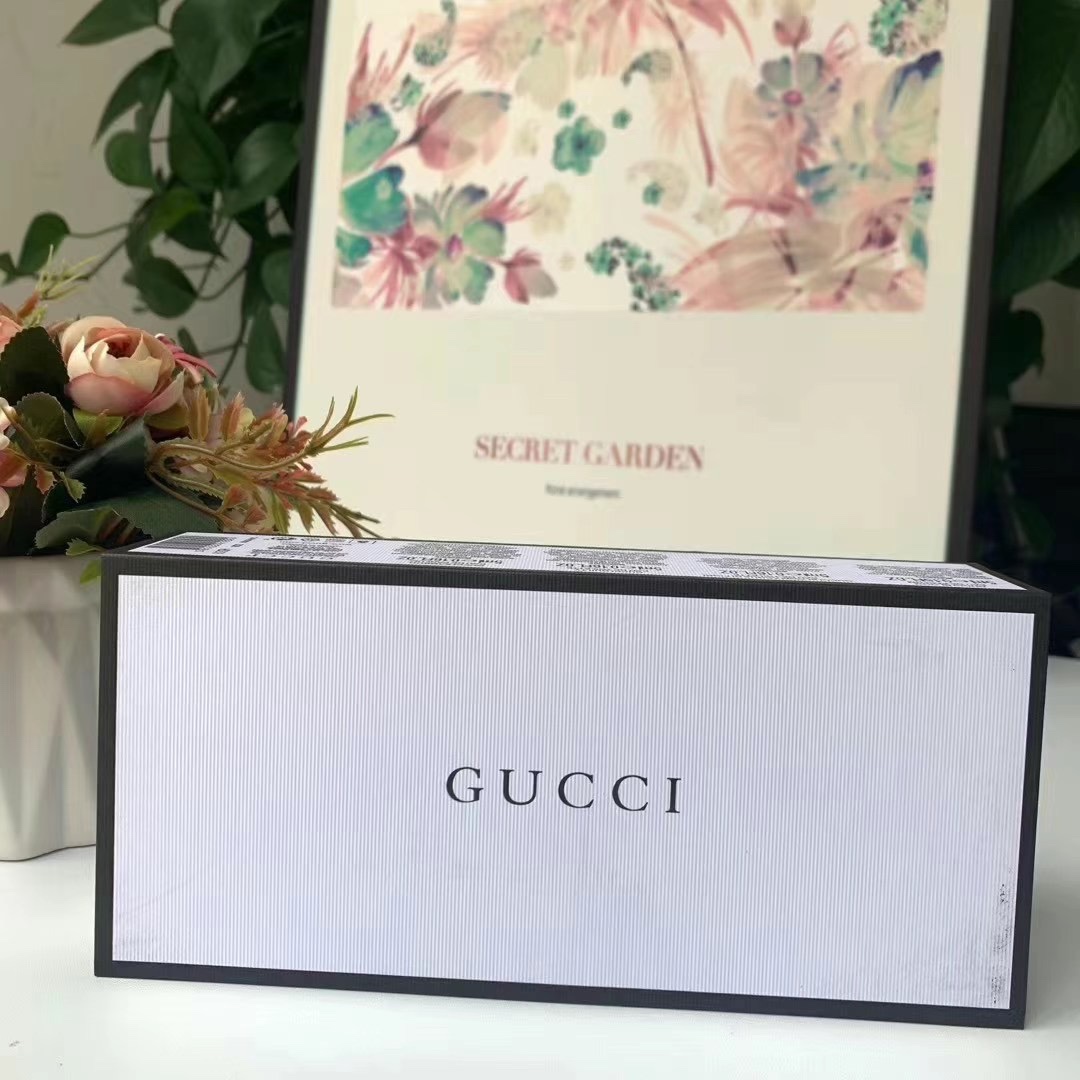 Gucci Guilty Perfume Miniature Set - Floral and Signature Scents - 5ml x 4 1 i1618883138 4814 0