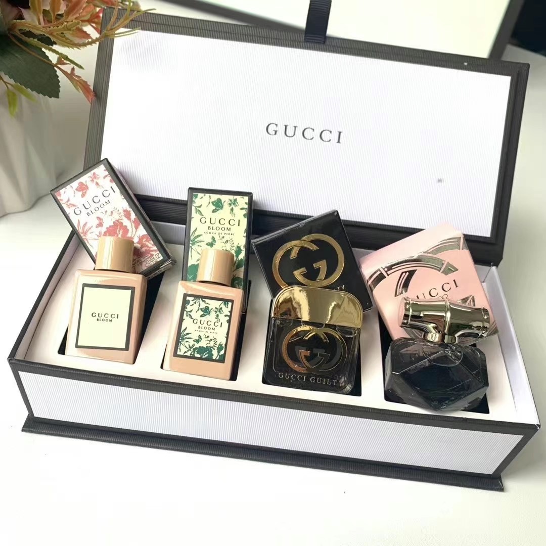 Gucci Guilty Perfume Miniature Set - Floral and Signature Scents - 5ml x 4 3 i1618883138 4836 2