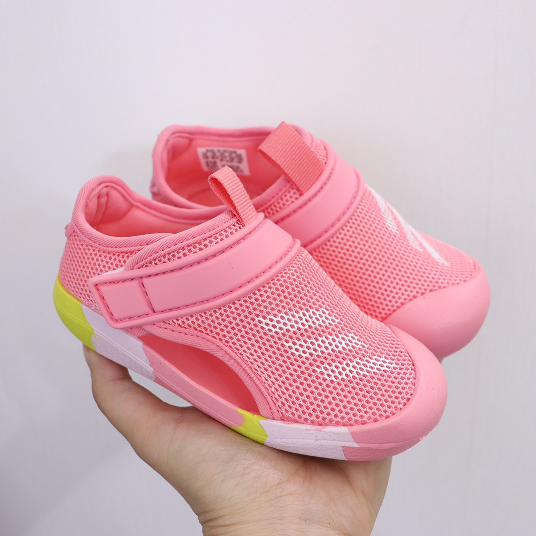 AD新款包头网面凉鞋‼️ AD儿童包头凉鞋 新款，每年的爆款！实在太经典好穿！采用柔韧透气网面，搭配耐磨橡胶鞋底，新升级的质量，比往年更上一个档次✅ 泡棉缓震鞋垫更加轻盈舒适，脚感柔软！与脚底贴合度很好，不会打滑！-选品中心