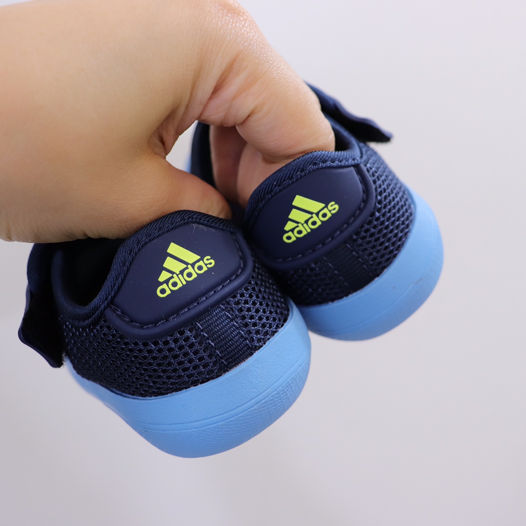 图片[3]-AD新款包头网面凉鞋‼️ AD儿童包头凉鞋 新款，每年的爆款！实在太经典好穿！采用柔韧透气网面，搭配耐磨橡胶鞋底，新升级的质量，比往年更上一个档次✅ 泡棉缓震鞋垫更加轻盈舒适，脚感柔软！与脚底贴合度很好，不会打滑！-选品中心